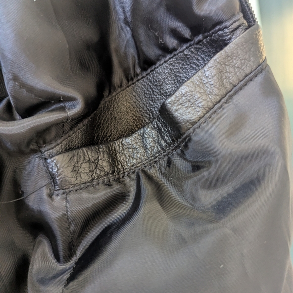 Lucky Leather Co. Men's Black Leather Jacket - Picture 11 of 11